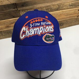 Gators 3 Time National Champs '96 '06 '08 Hoop/Latch Adjustable TOW